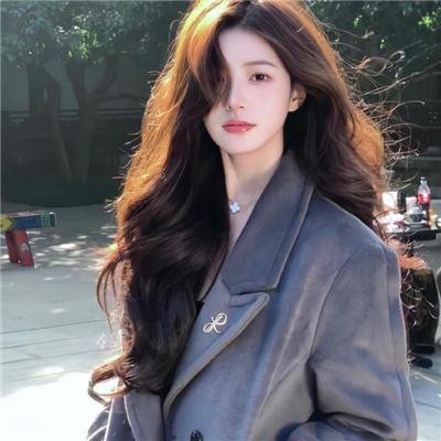 骚动时节的少女们啊 海报